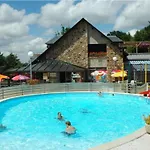 Mobil Confortable Pour 5 Pers, Terrasse, Cuisine Equipee - Api-1-52-424 Salles-Curan