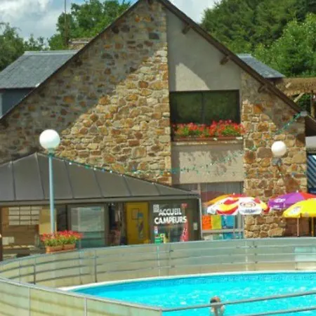 Кемпинг Mobil Confortable Pour 5 Pers, Terrasse, Cuisine Equipee - Api-1-52-424