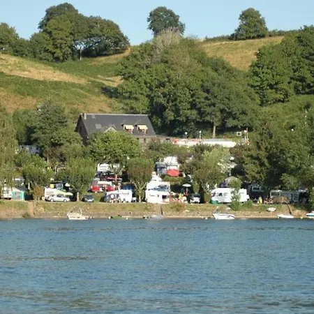 Кемпинг Mobil Confortable Pour 5 Pers, Terrasse, Cuisine Equipee - Api-1-52-424