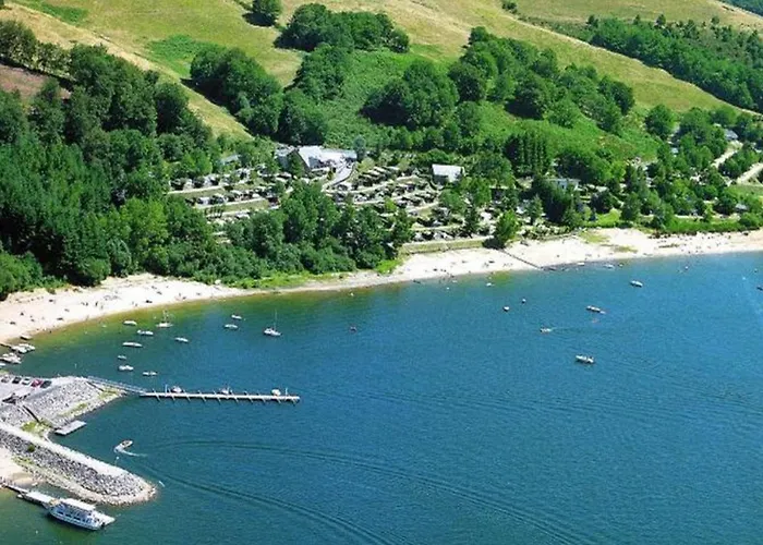 营地 Mobil Confortable Pour 5 Pers, Terrasse, Cuisine Equipee - Api-1-52-424 *